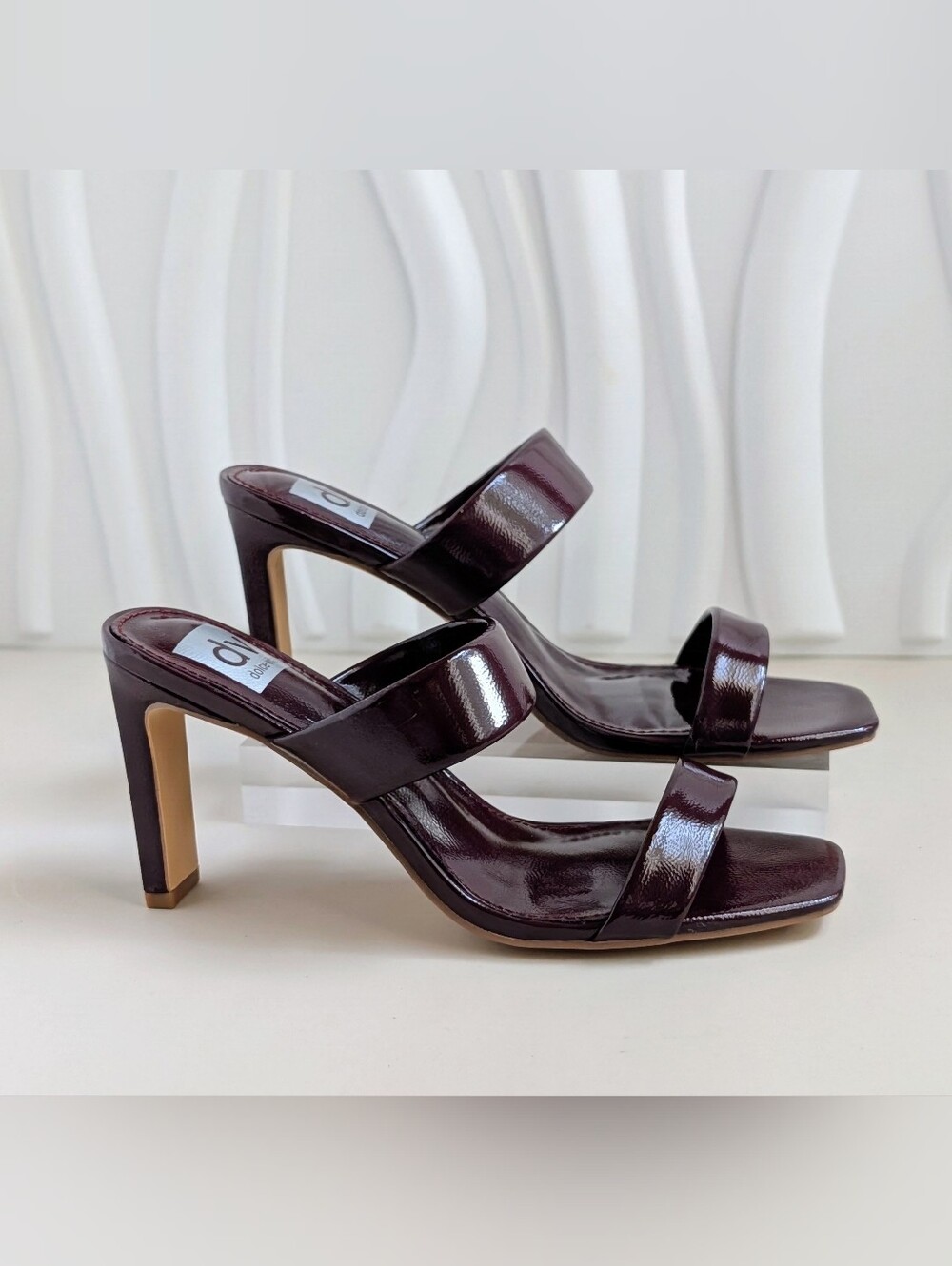 NIB Dolce Vita Sheela Burgundy Patent Double Strap Heels Size 8